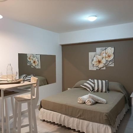 شقة Departamento Salta Alsina المظهر الخارجي الصورة